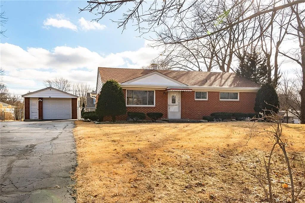 2405 Rutgers Rd photo 1