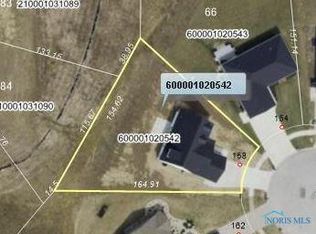 158 James Ct, Findlay, OH 45840