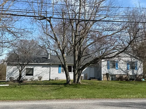 6010 Webster Rd, Orchard Park, NY 14127