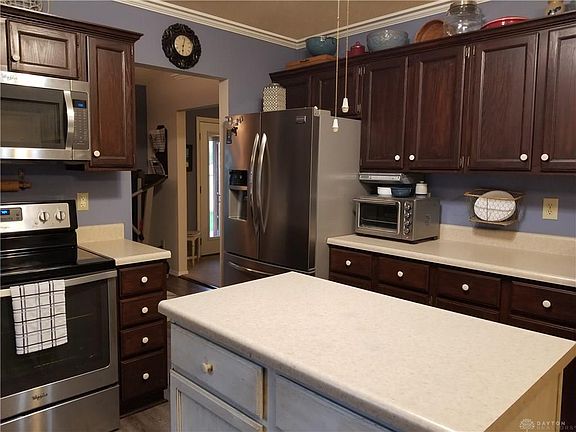 3rd image of 6555 Deer Meadows Dr