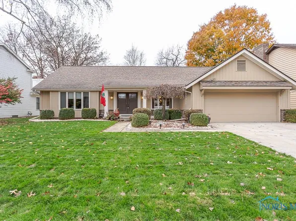 4411 Vicksburg Dr, Sylvania, OH 43560