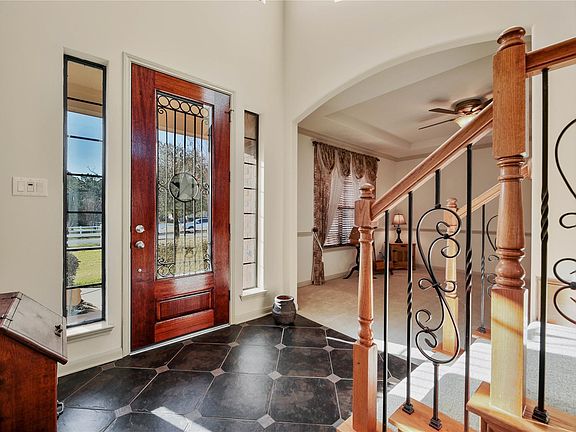 5th image of 12134 Leafy Oak Way