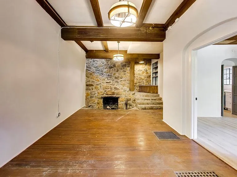 7361 Claremont Ave #2 — Photo 8