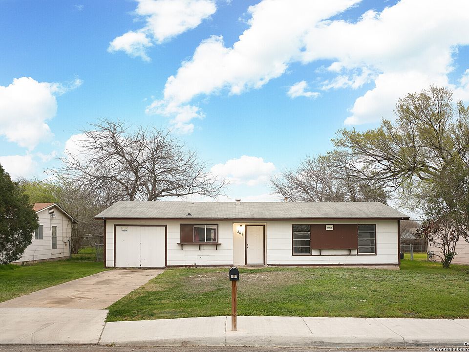 1st image of 347 JAMAICA DR