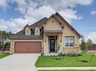 142 Secretariat Ave., Castroville, TX 78009