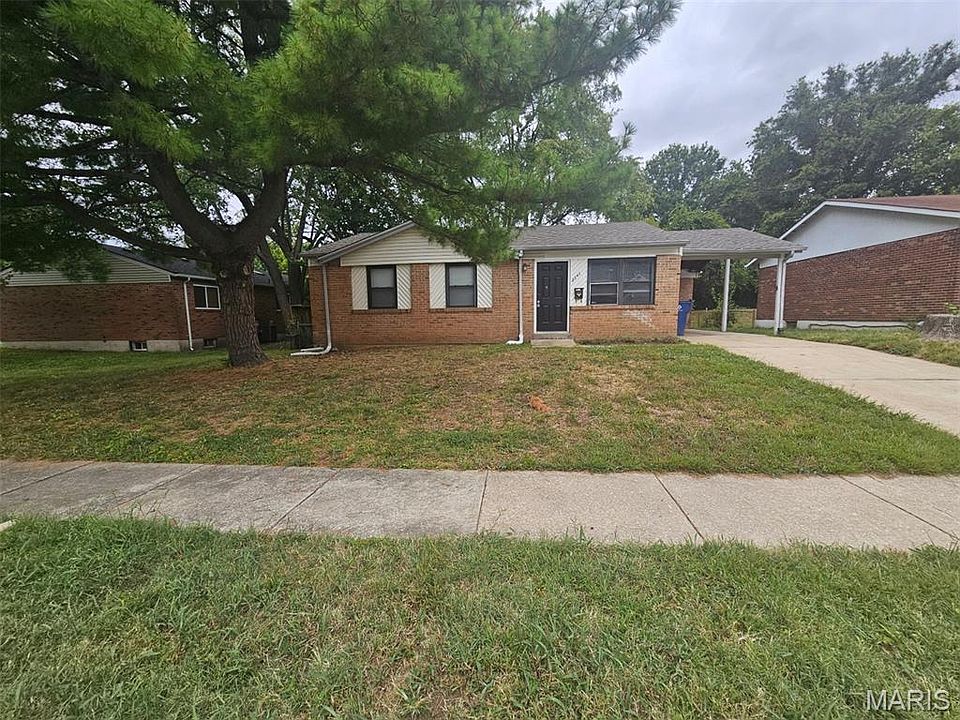 1st image of 2541 Courtyard Pl