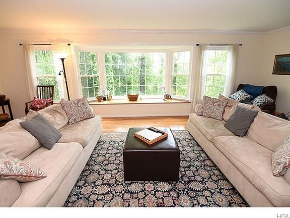 3rd image of 7 Joseph Wallace Dr