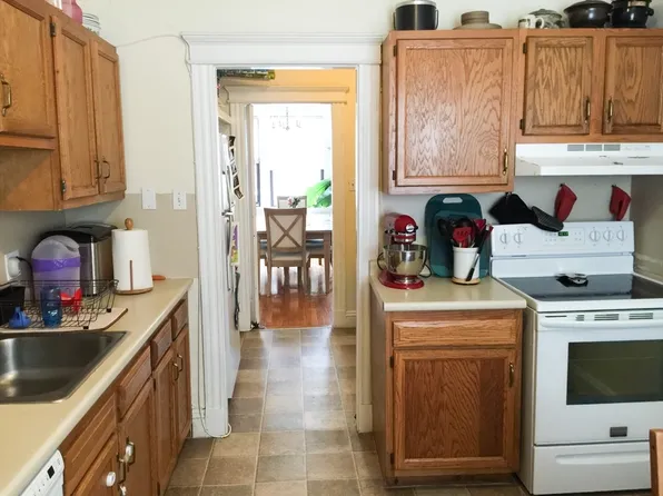 229 Saint Paul St APT 2, Brookline, MA 02446