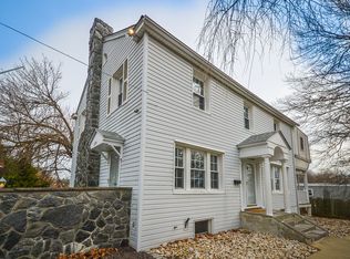 809 N Easton Rd, Glenside, PA 19038