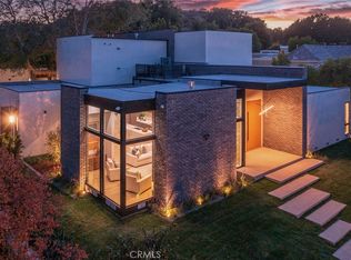 15258 Valley Vista Blvd, Sherman Oaks, CA 91403