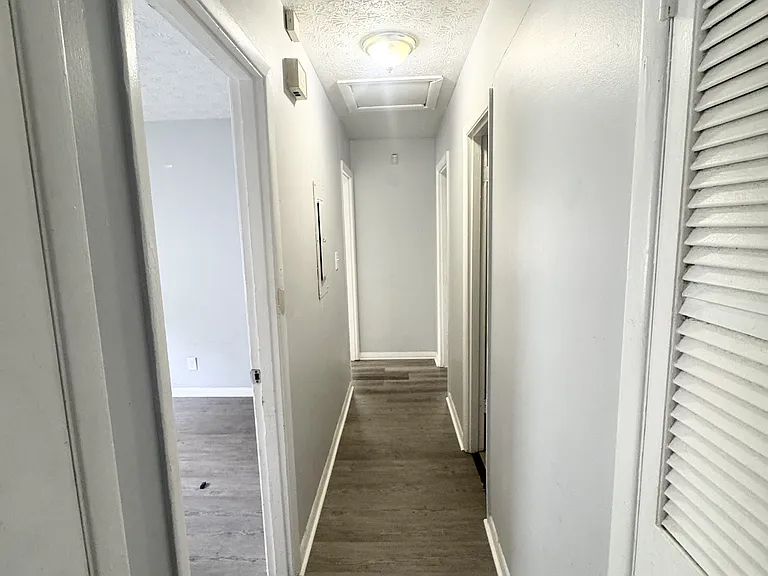 3258 Lancing Ln — Photo 10