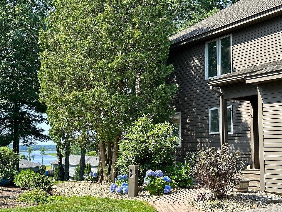 216 Cushing Road, Newmarket, NH 03857 Zillow