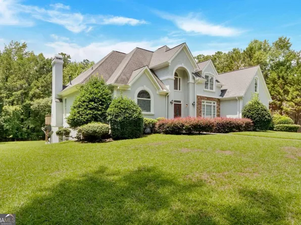 205 Mill Run, Fayetteville, GA 30214