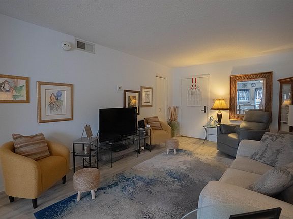5th image of 3589 Covington Pike APT 201