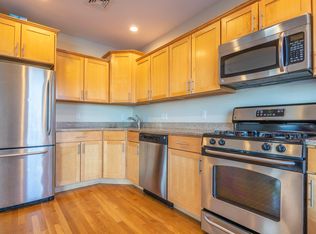 319 Centre St #3A, Boston, MA 02130