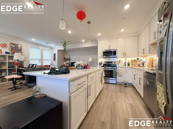 80 N Beacon St, Allston, MA