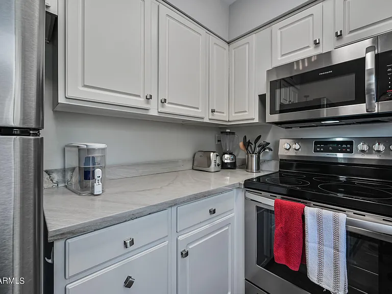 4600 N 68th St #330 — Photo 12