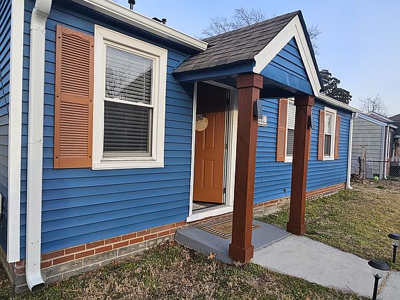 2nd image of 640 Homestead Ave