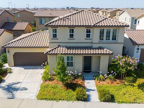 4th image of 173 Wisteria Circle