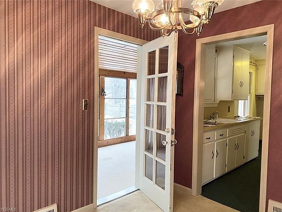 5th image of 5260 Edenhurst Rd