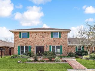 7600 Stoneleigh Dr, Harahan, LA 70123