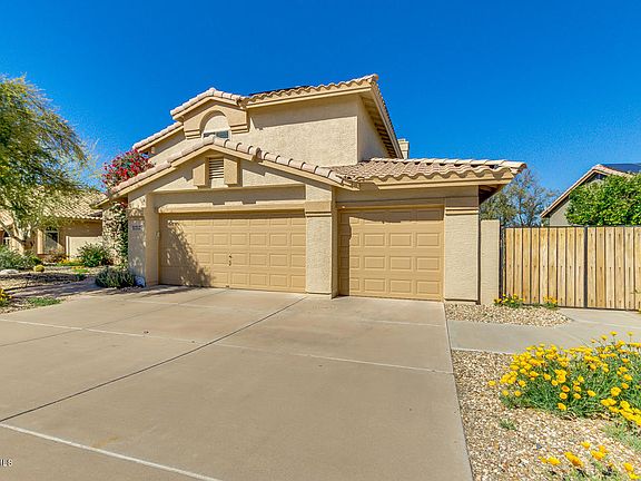 3rd image of 17874 W Cactus Flower Dr