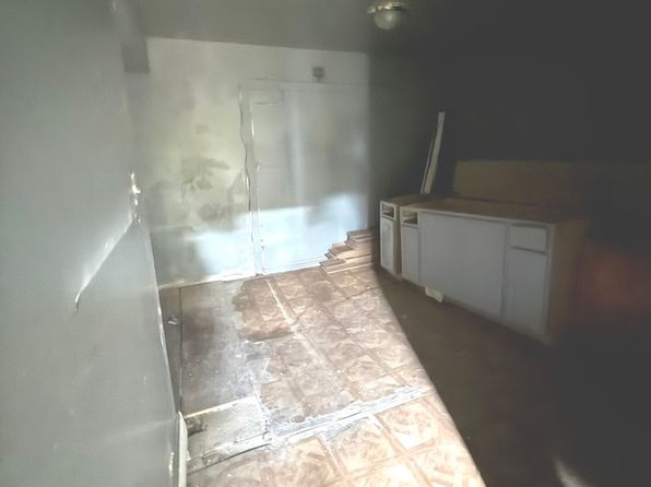 chicago-illinois-2136441025 picture