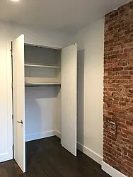 Rented by City Prime Commercial Realty 