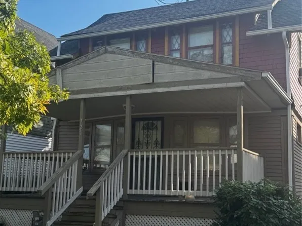 727 E 118th St, Cleveland, OH 44108