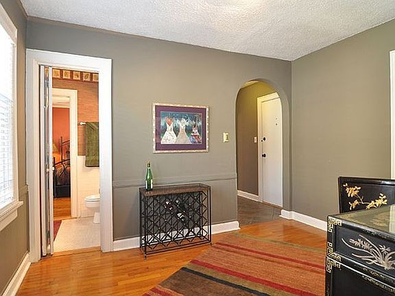 2nd image of 4538 Jarboe St APT 3