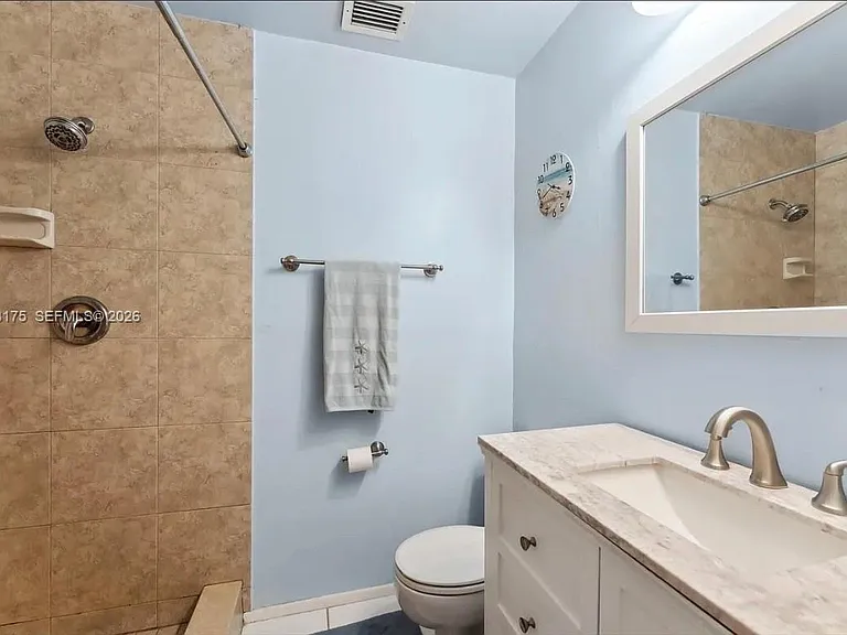 3300 Atlanta St #15B — Photo 7