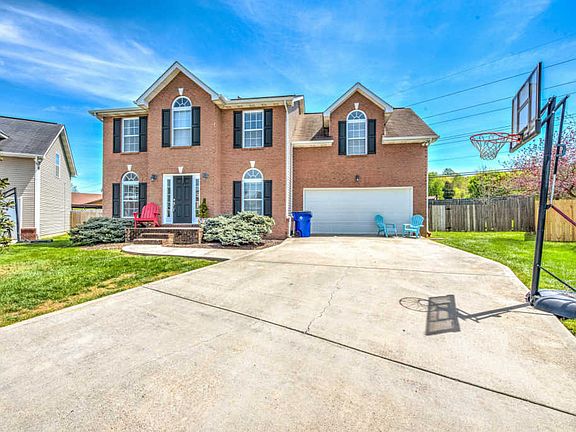 2nd image of 7204 Olive Branch Ln