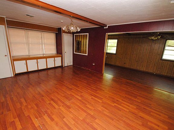 4th image of 122 Foley Ave