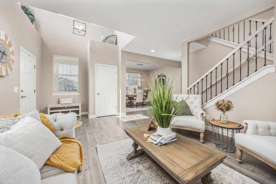 next background image