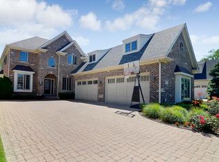 421 56th St, Clarendon Hills, IL 60514