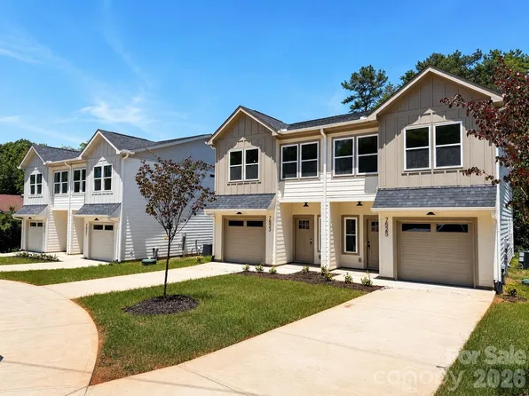 7519/7521/7523/7 Lawyers Rd, Charlotte, NC 28227