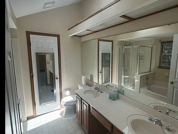 5th image of 6859 Bear Creek Dr