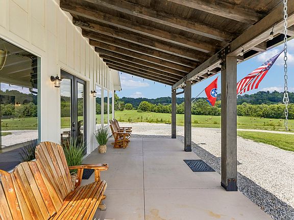 5th image of 1574 Roy Sellers Rd