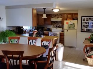 82 Troy Rd #2, East Greenbush, NY 12061