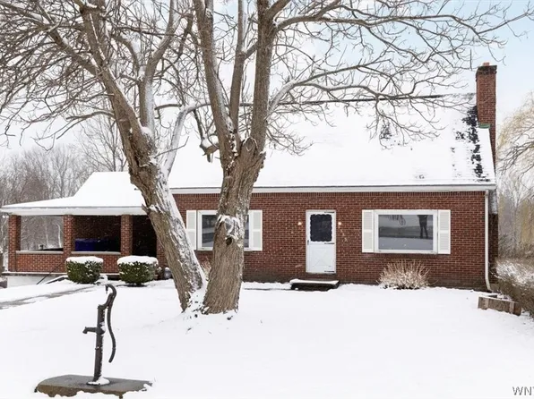 5385 Seneca St, Buffalo, NY 14224