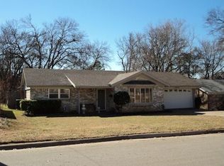 1707 Sagebrush Trl, Euless, TX 76040