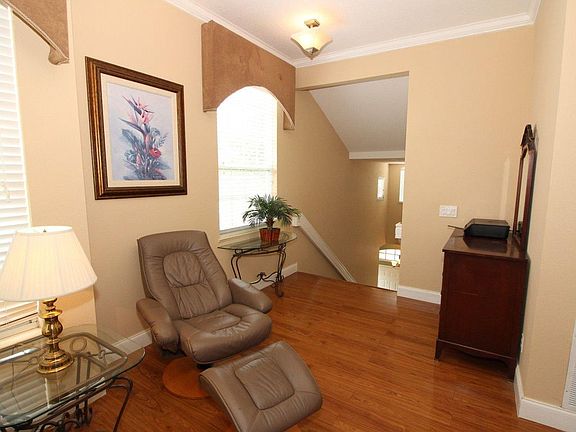 4th image of 7201 Della Dr #51