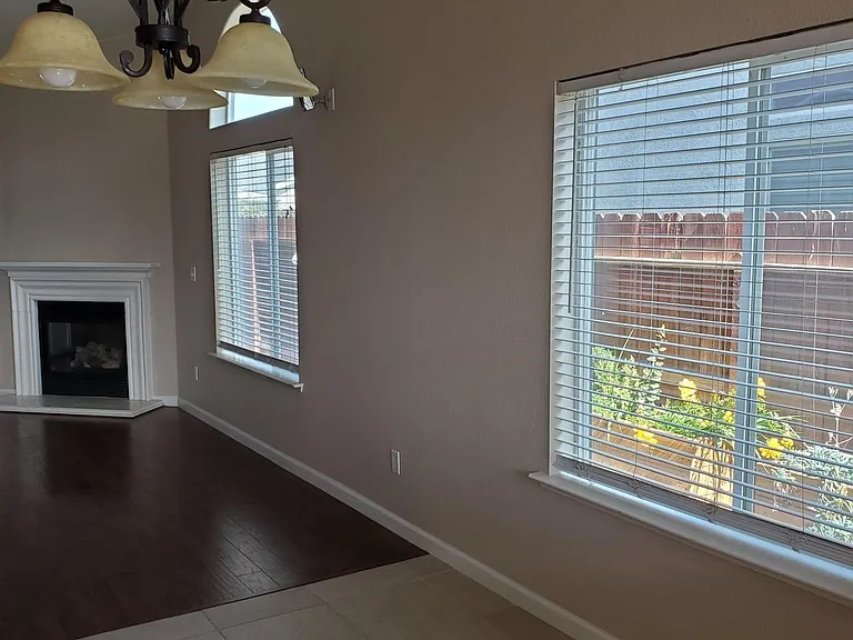 1566 Persimmon St #1 — Photo 5