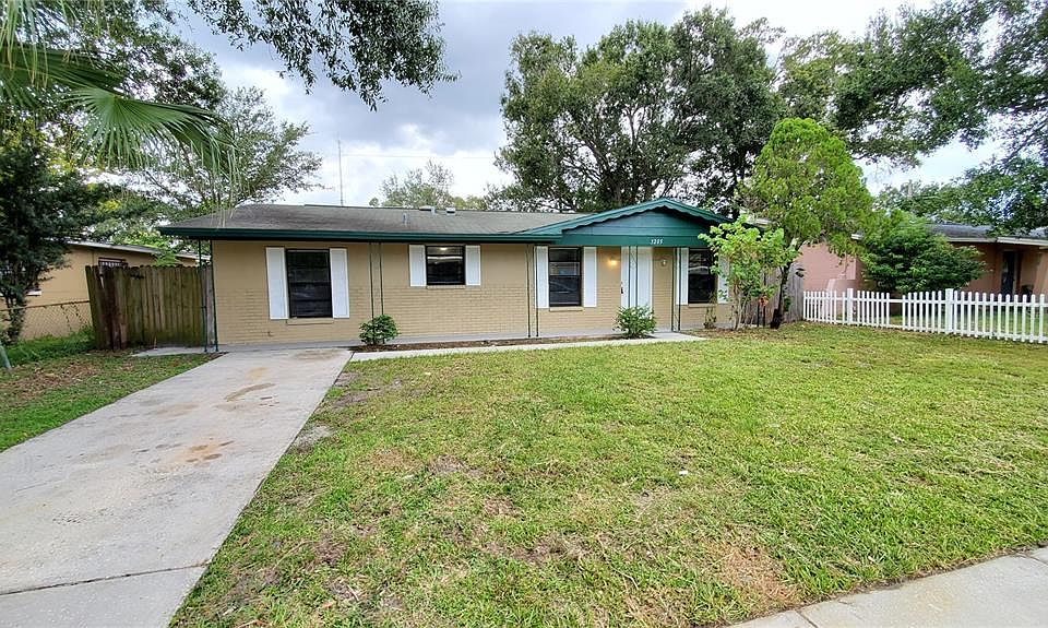 1st image of 3205 Delray Dr