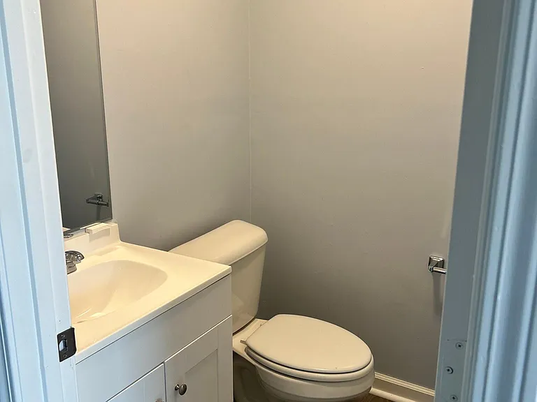 45 Jackson St #3 — Photo 5