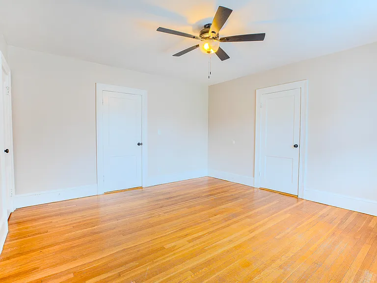 219 Jordan Ln #2 — Photo 13