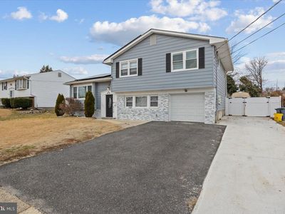 429 S Arthur Dr, Edgewater Park, NJ, 08010