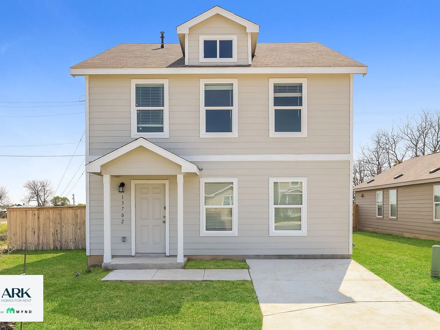 4 bed, 2.0 bath, 1880 sqft, $1,765 — Photo 1