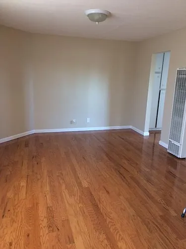 655 Sycamore Ave Photo 1