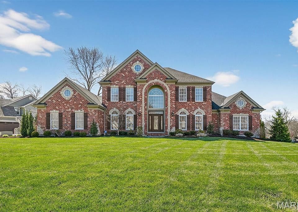 1st image of 1449 Fairbrook Dr